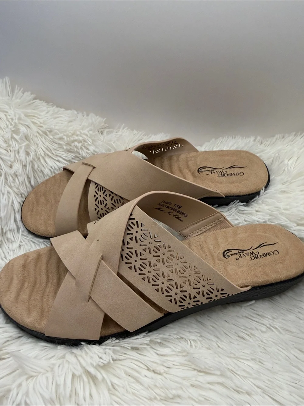 Women's Nude Tan Cross-Over Sandals